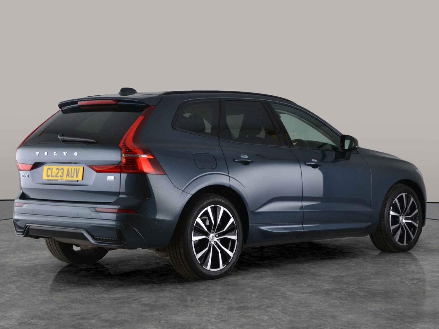 Used Volvo XC60 2023 for sale - 78095567: Photo 13