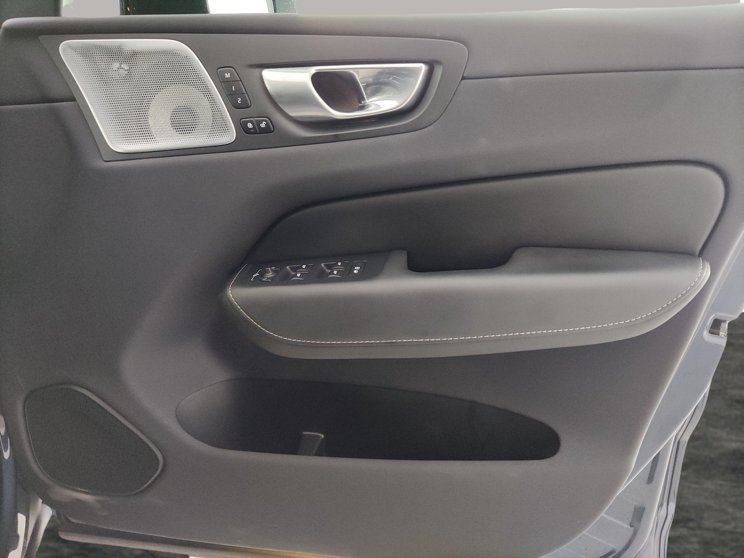 Used Volvo XC60 2023 for sale - 78095567: Photo 39