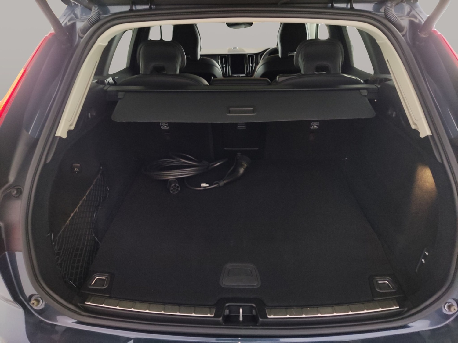 Used Volvo XC60 2023 for sale - 78095567: Photo 40