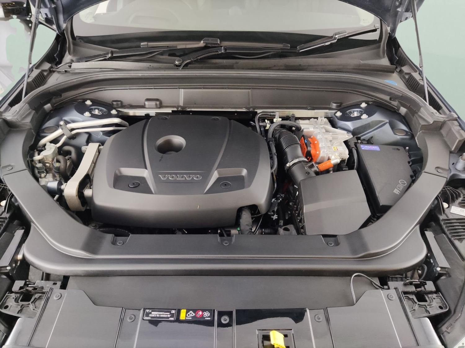 Used Volvo XC60 2023 for sale - 78095567: Photo 43