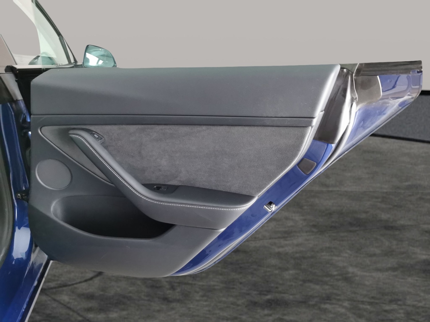 Used Tesla Model 3 2023 for sale - 77198611: Photo 32