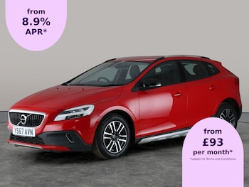 Used Volvo V40 2017 for sale - 75935832: Photo