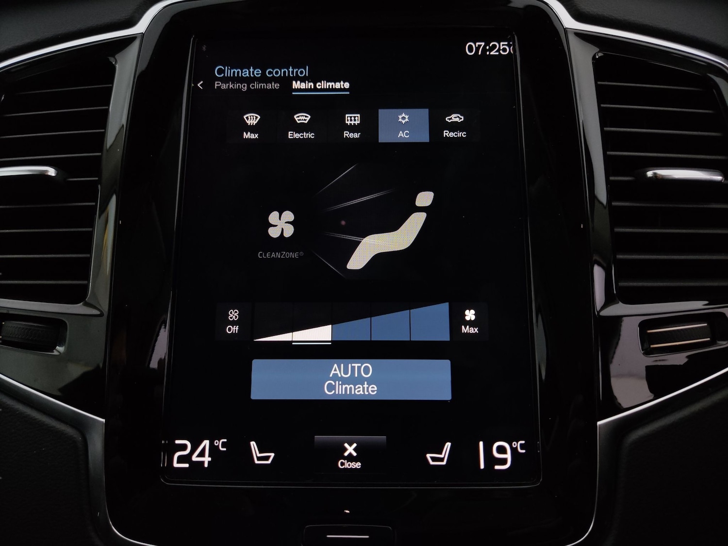 Used Volvo XC90 2021 for sale - 78211086: Photo 23