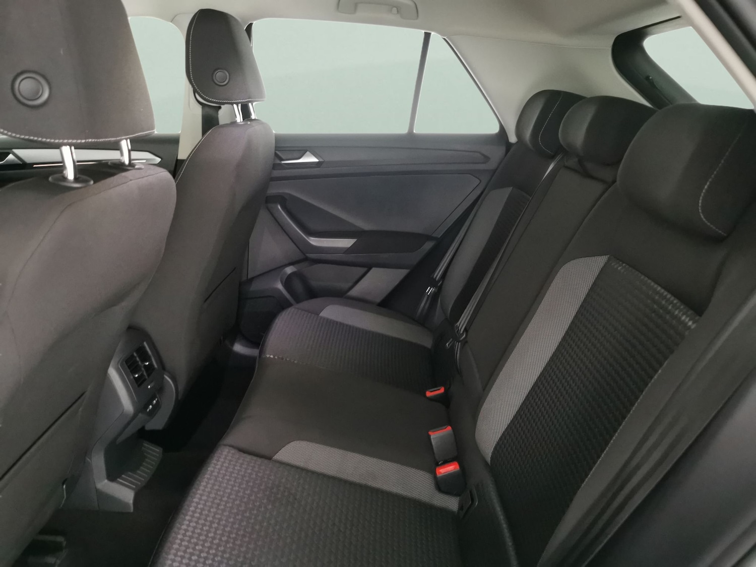 Used Volkswagen T-Roc 2022 for sale - 77448043: Photo 22