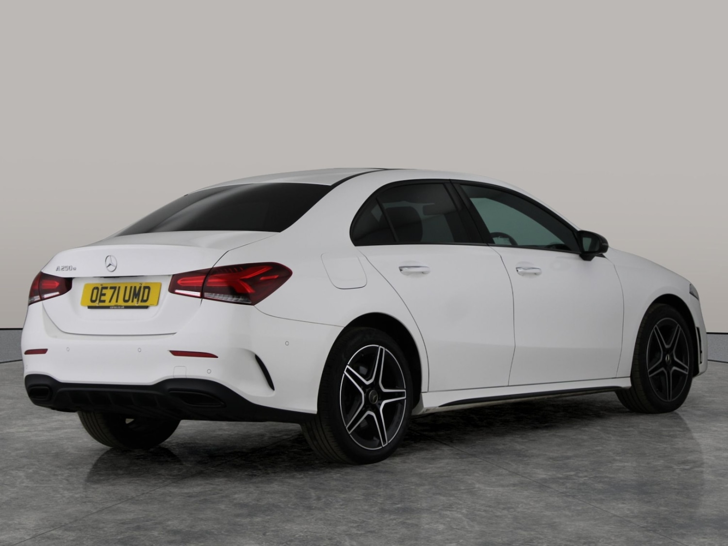 Used Mercedes-Benz A-Class 2022 for sale - 77688689: Photo 11