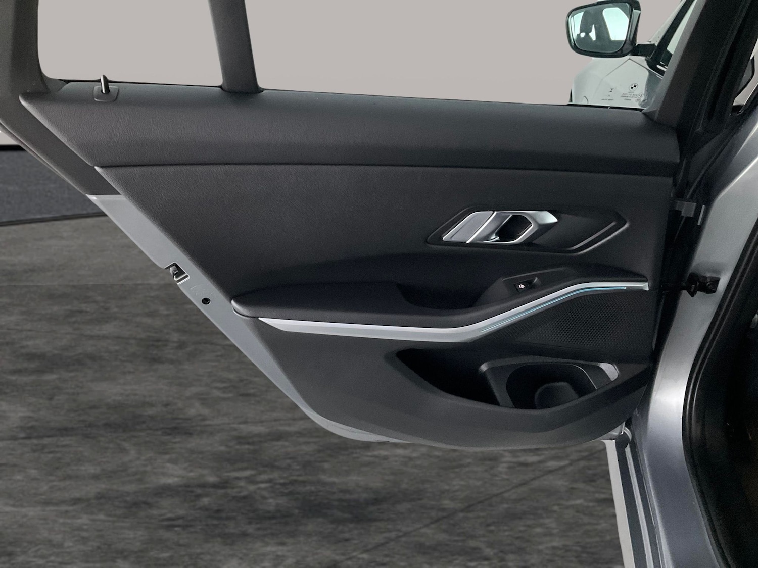 Used BMW 3 Series 2023 for sale - 76464197: Photo 38