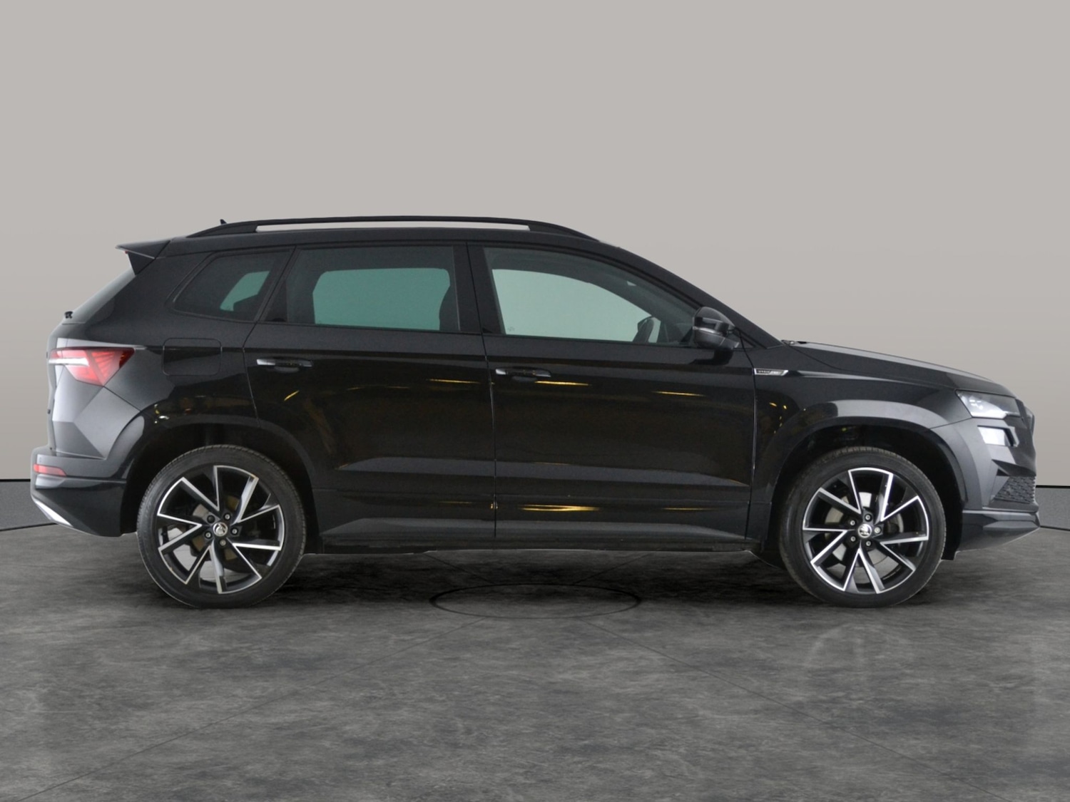 Used Skoda Karoq 2023 for sale - 77034116: Photo 12