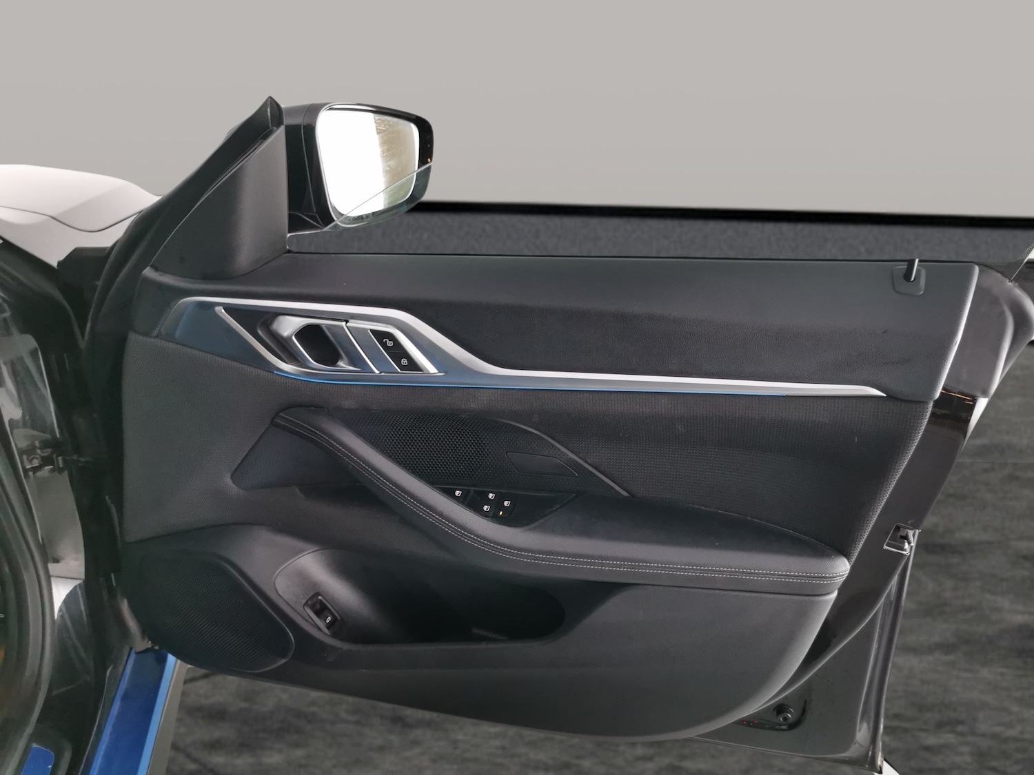 Used BMW i4 2022 for sale - 76980635: Photo 30