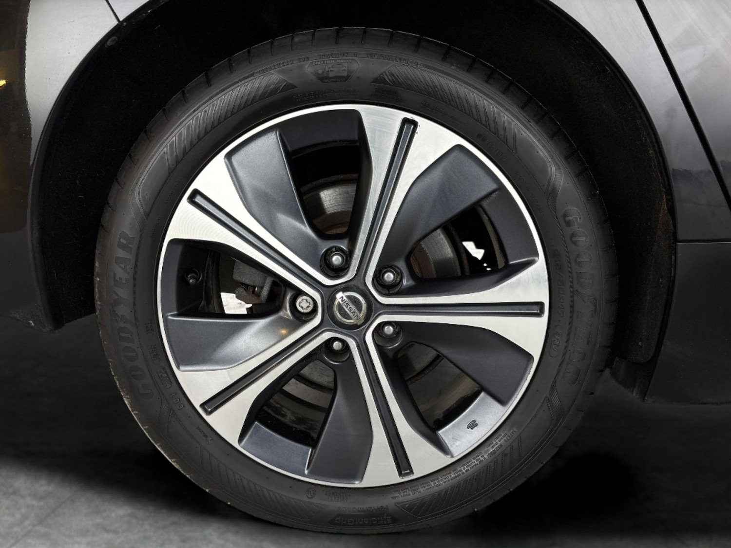 Used Nissan Leaf 2021 for sale - 77090131: Photo 29