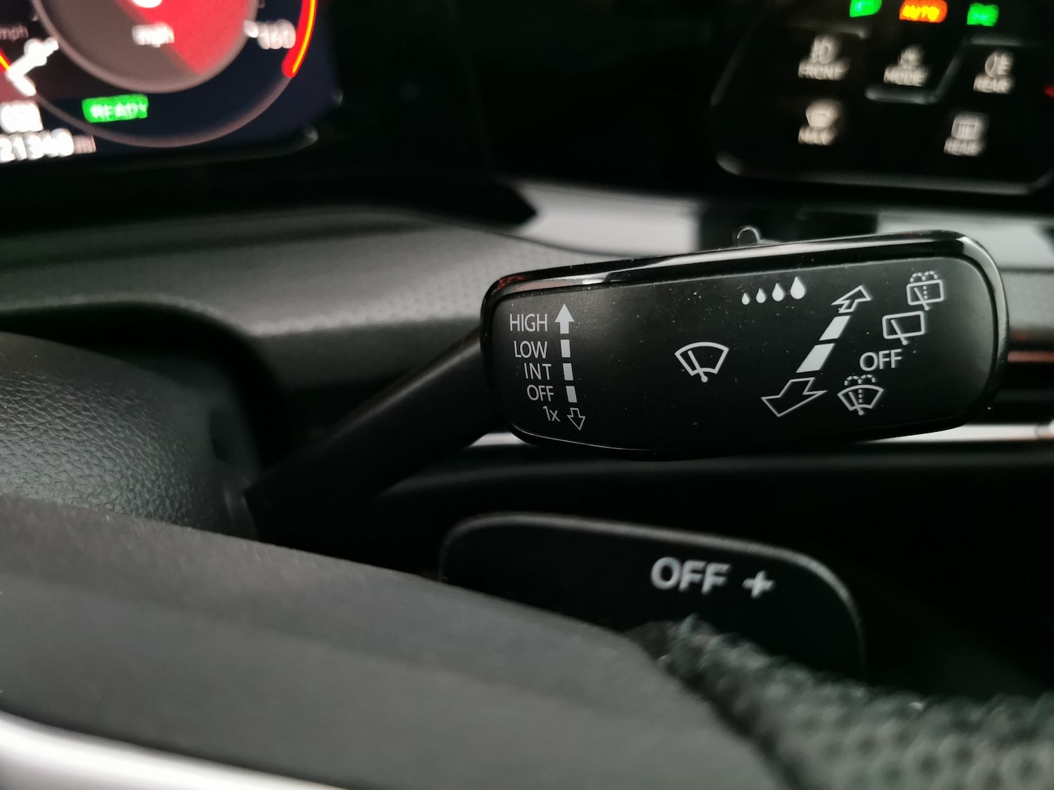 Used Volkswagen Golf 2022 for sale - 77208074: Photo 17