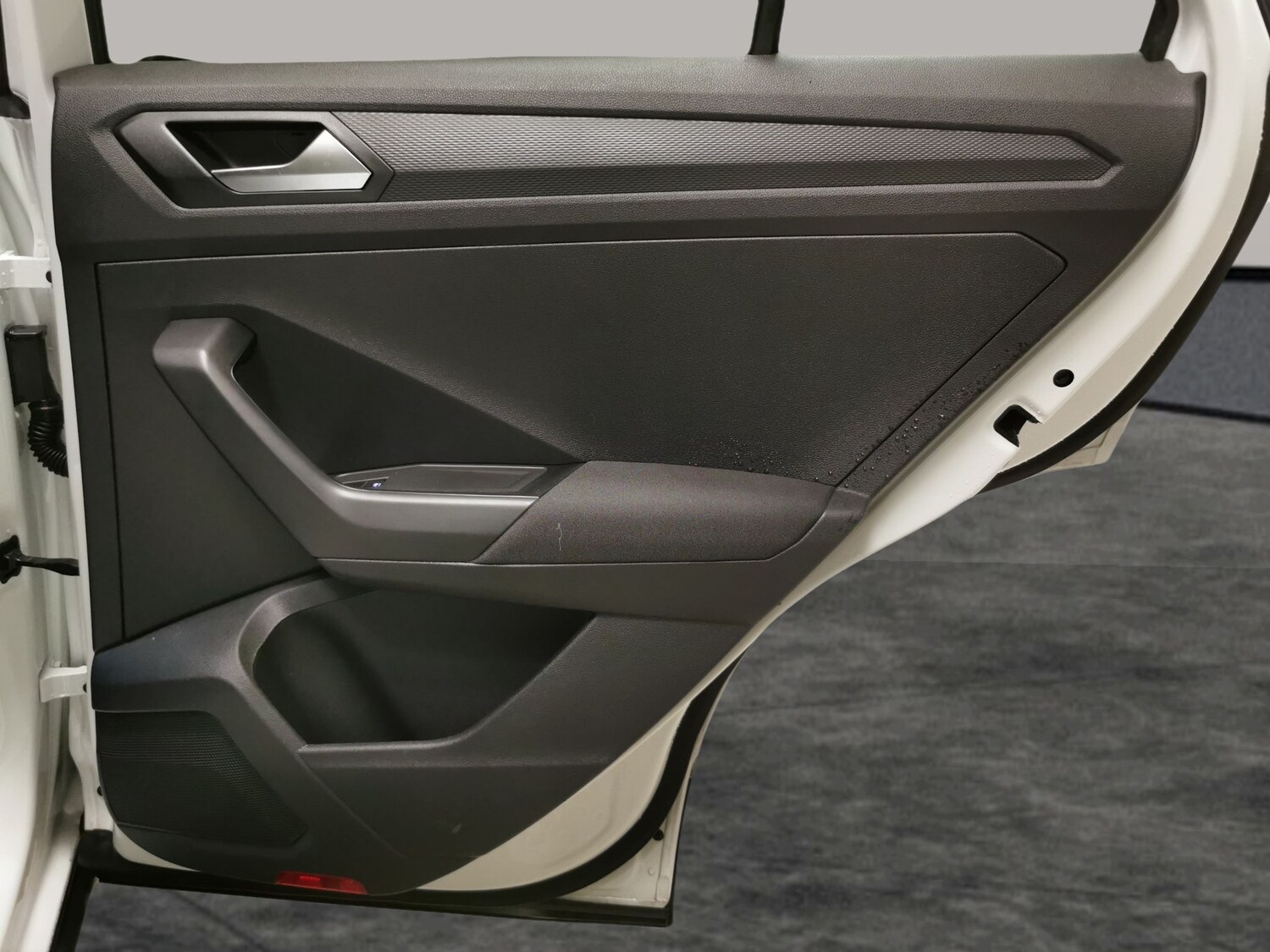 Used Volkswagen T-Roc 2021 for sale - 77842037: Photo 31