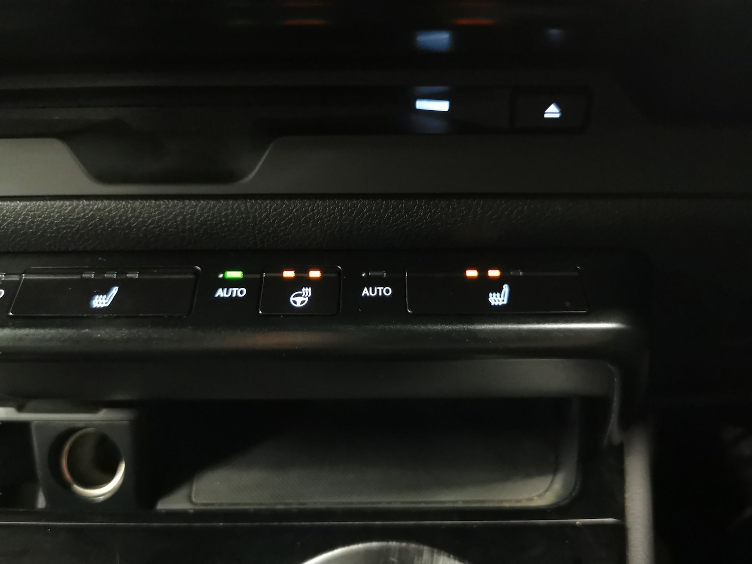 Used Lexus UX 2021 for sale - 76922229: Photo 19