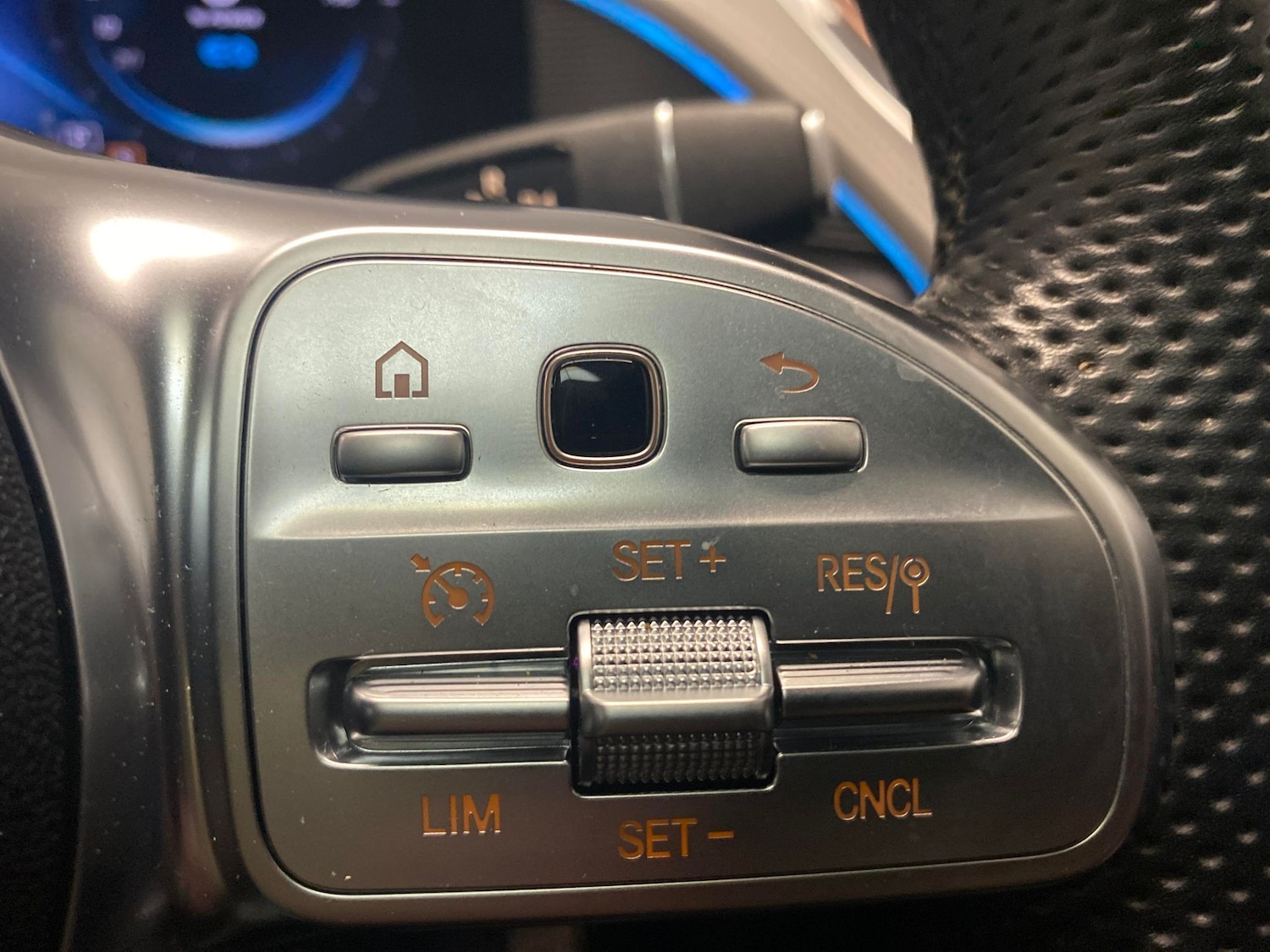 Used Mercedes-Benz EQC 2022 for sale - 78103937: Photo 19