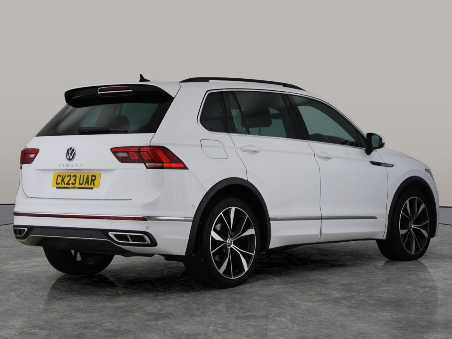 Used Volkswagen Tiguan 2023 for sale - 77490456: Photo 10