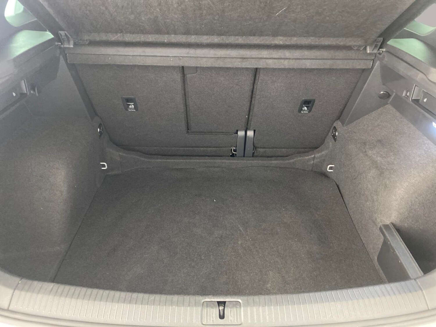 Used Volkswagen Tiguan 2023 for sale - 77490456: Photo 7