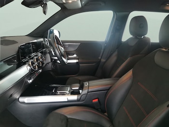 Used Mercedes-Benz GLB 2021 for sale - 78754527: Photo