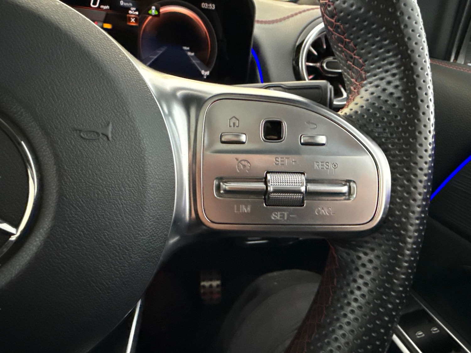 Used Mercedes-Benz EQB 2023 for sale - 77896673: Photo 25