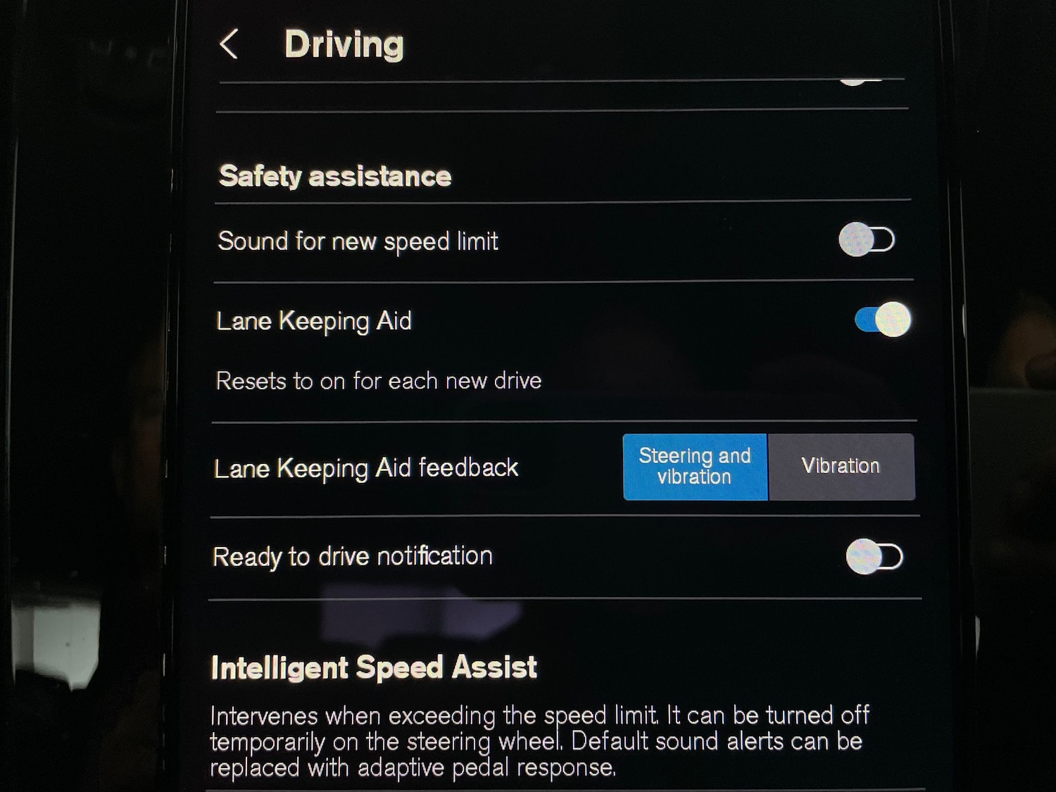 Used Volvo XC40 2024 for sale - 76518342: Photo 25