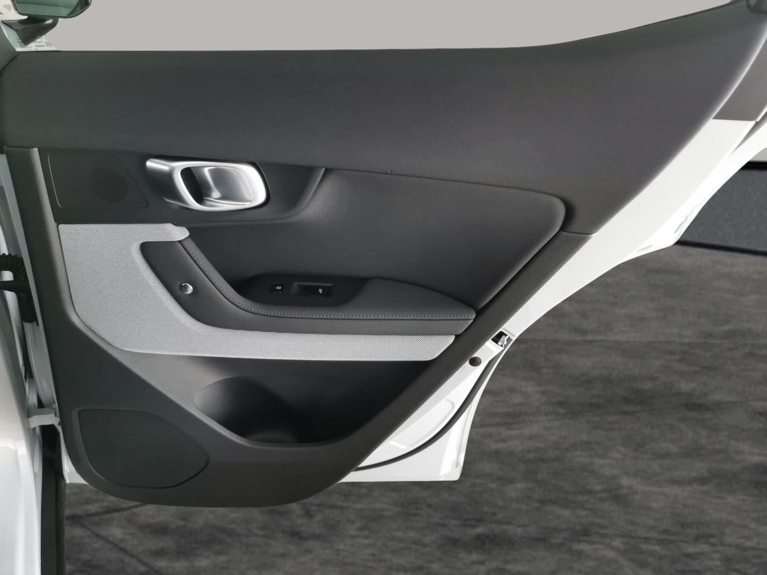 Used Polestar Polestar 2 2024 for sale - 78065504: Photo 32