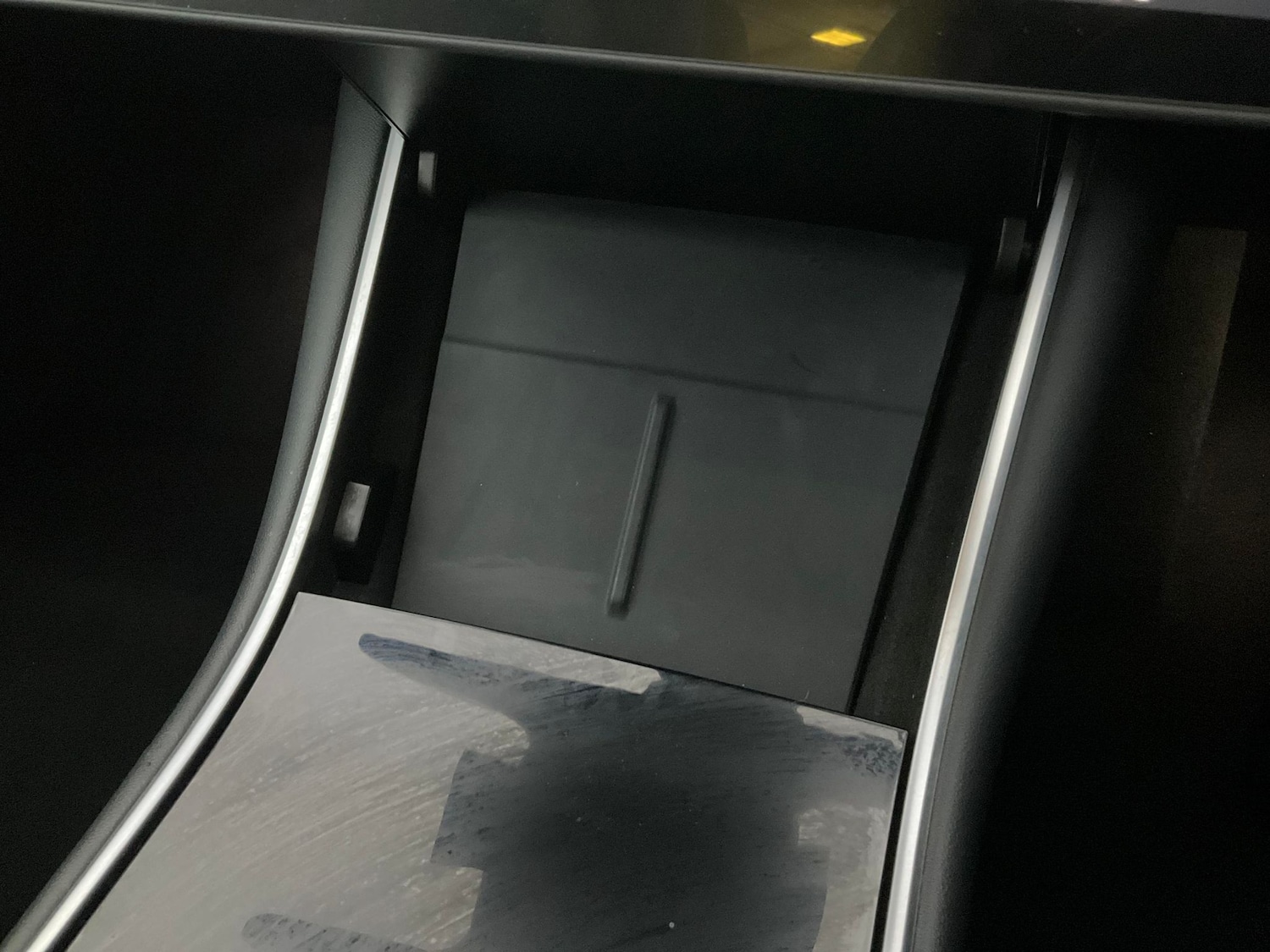 Used Tesla Model 3 2020 for sale - 76367310: Photo 28