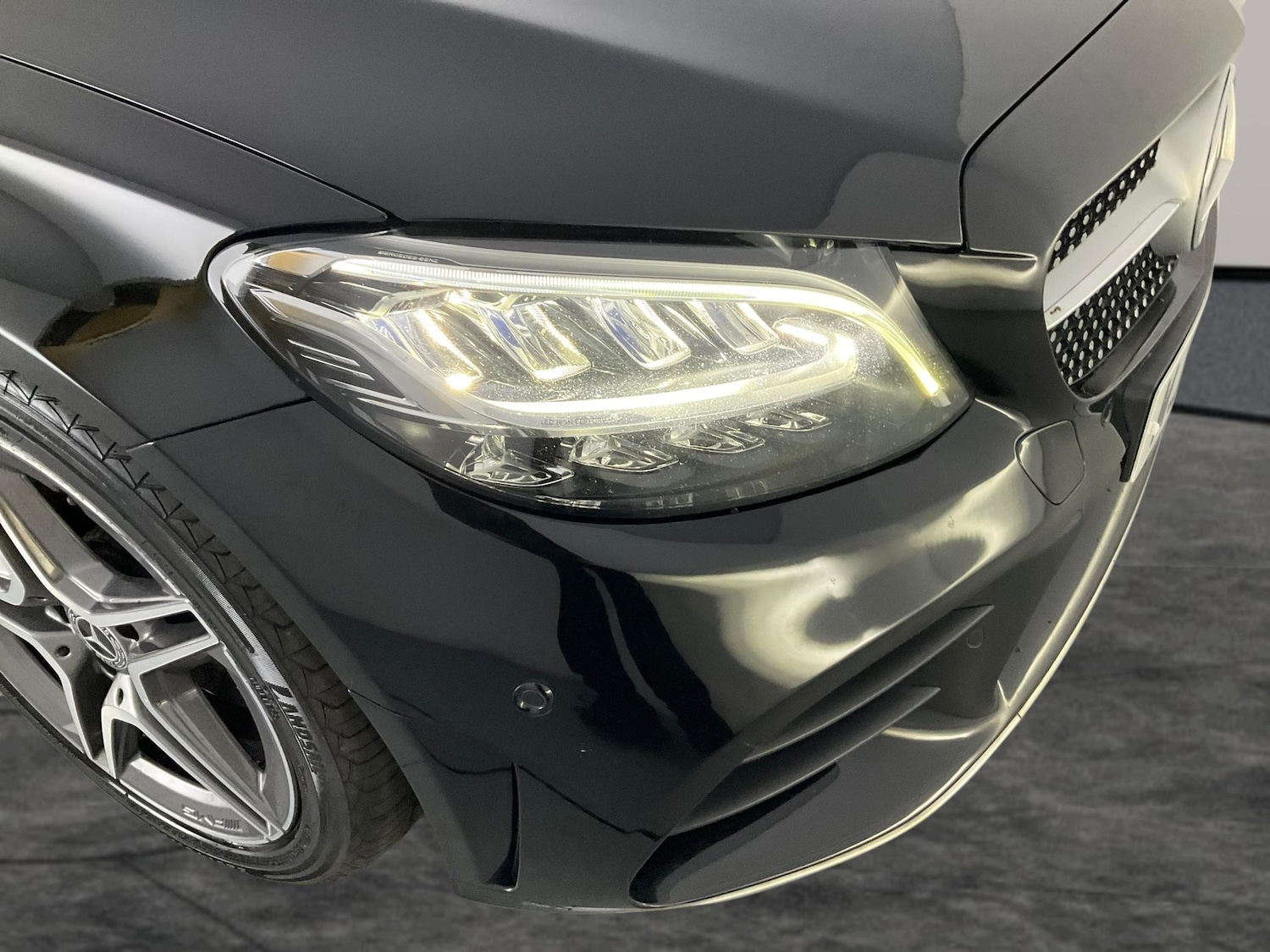 Used Mercedes-Benz C Class 2018 for sale - 76364948: Photo 33
