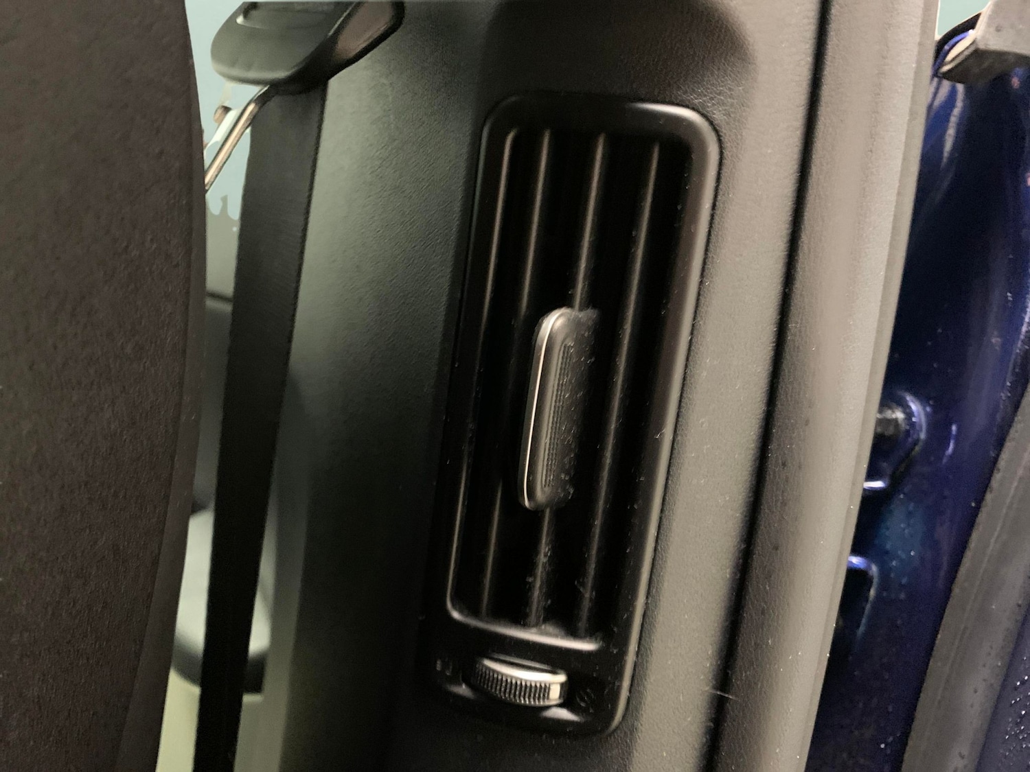 Used Kia EV6 2023 for sale - 77043707: Photo 16