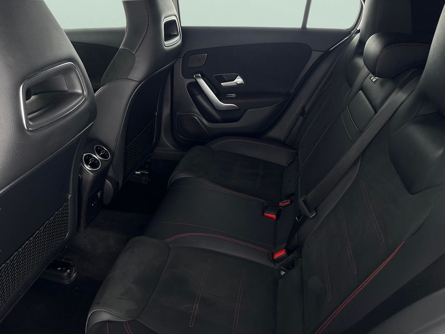 Used Mercedes-Benz A-Class 2020 for sale - 76792760: Photo 29