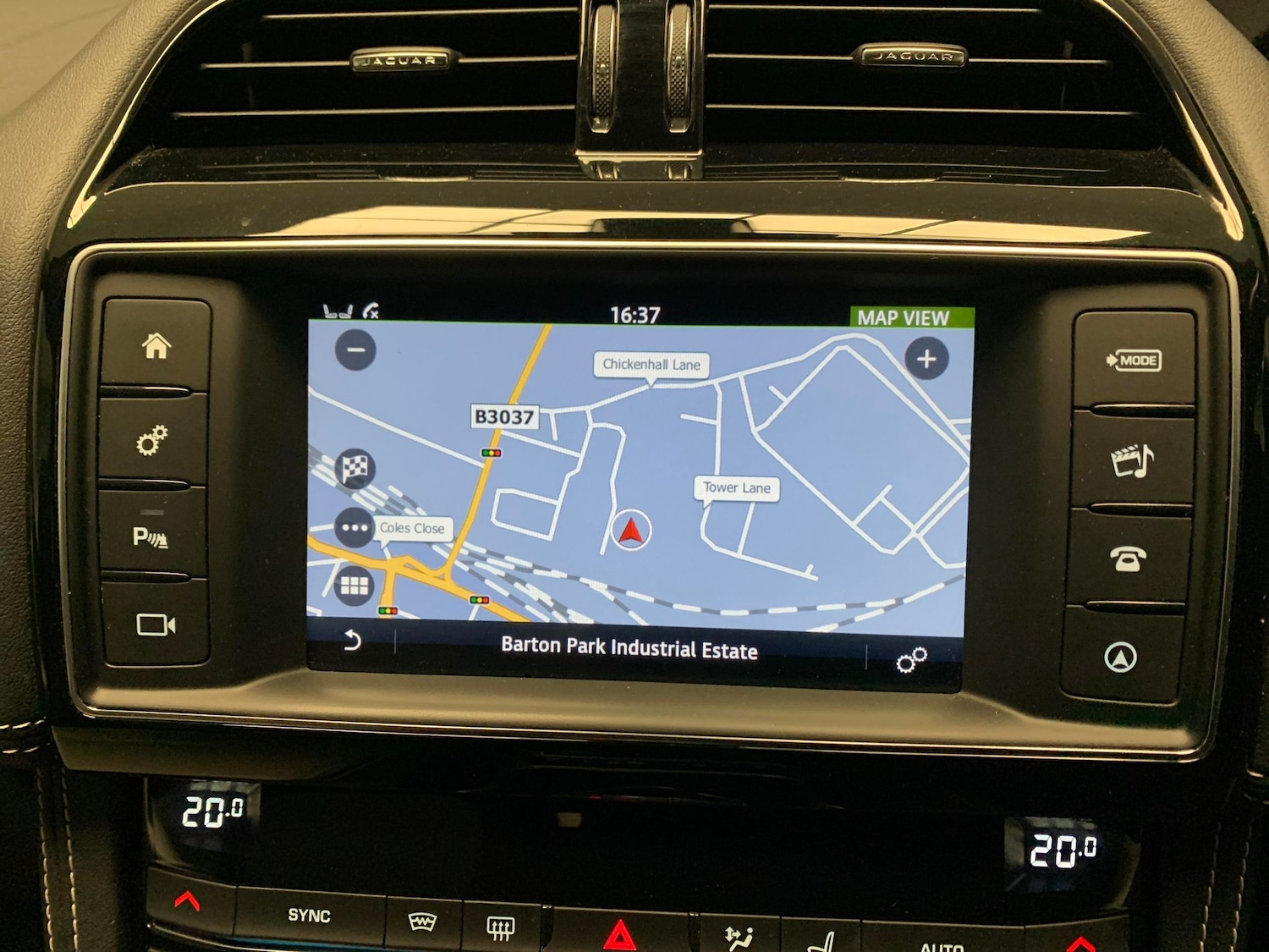 Used Jaguar F-Pace 2018 for sale - 77281462: Photo 5