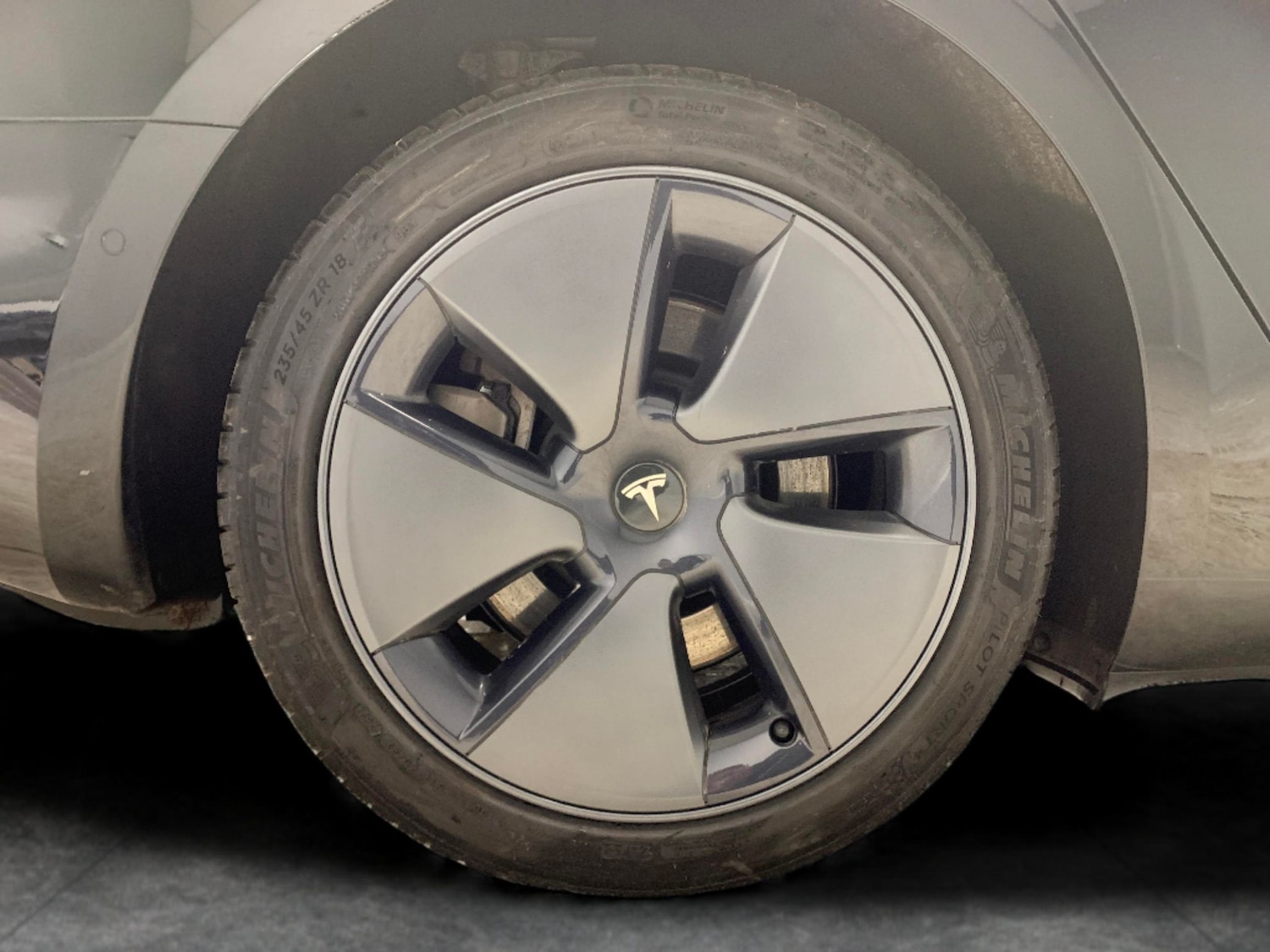 Used Tesla Model 3 2021 for sale - 77020075: Photo 24