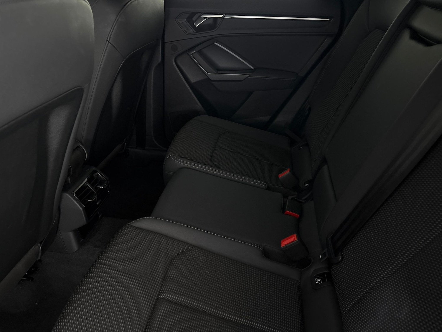 Used Audi Q3 2021 for sale - 76529026: Photo 32