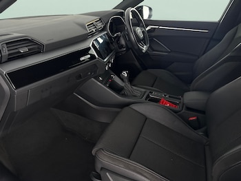 Used Audi Q3 2021 for sale - 76529026: Photo