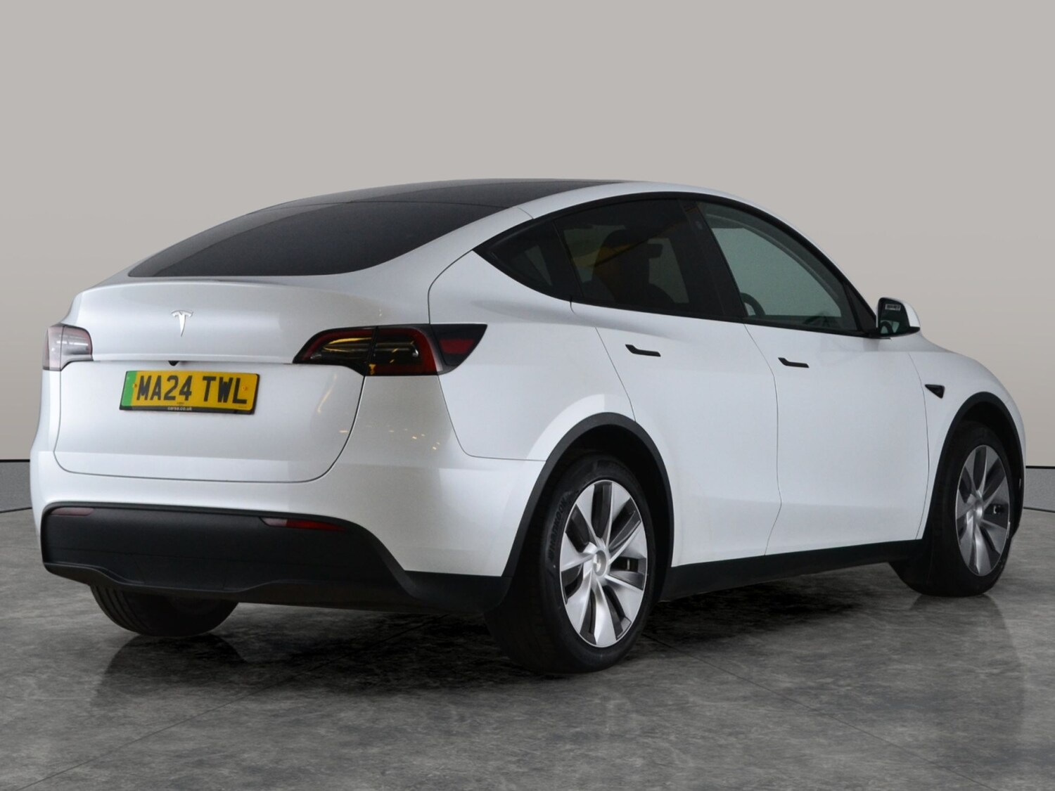 Used Tesla Model Y 2024 for sale - 77846131: Photo 12