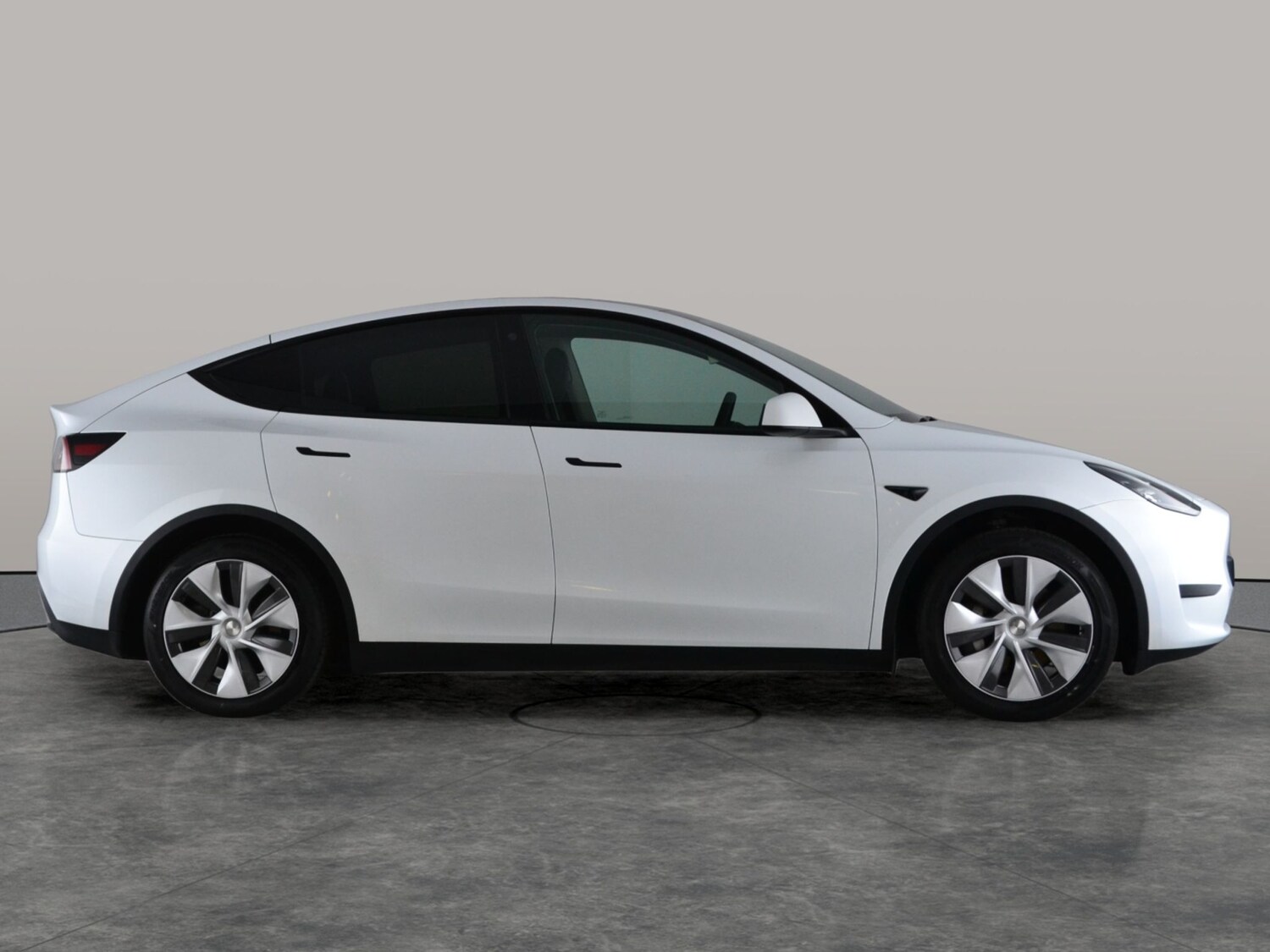 Used Tesla Model Y 2024 for sale - 77846131: Photo 13