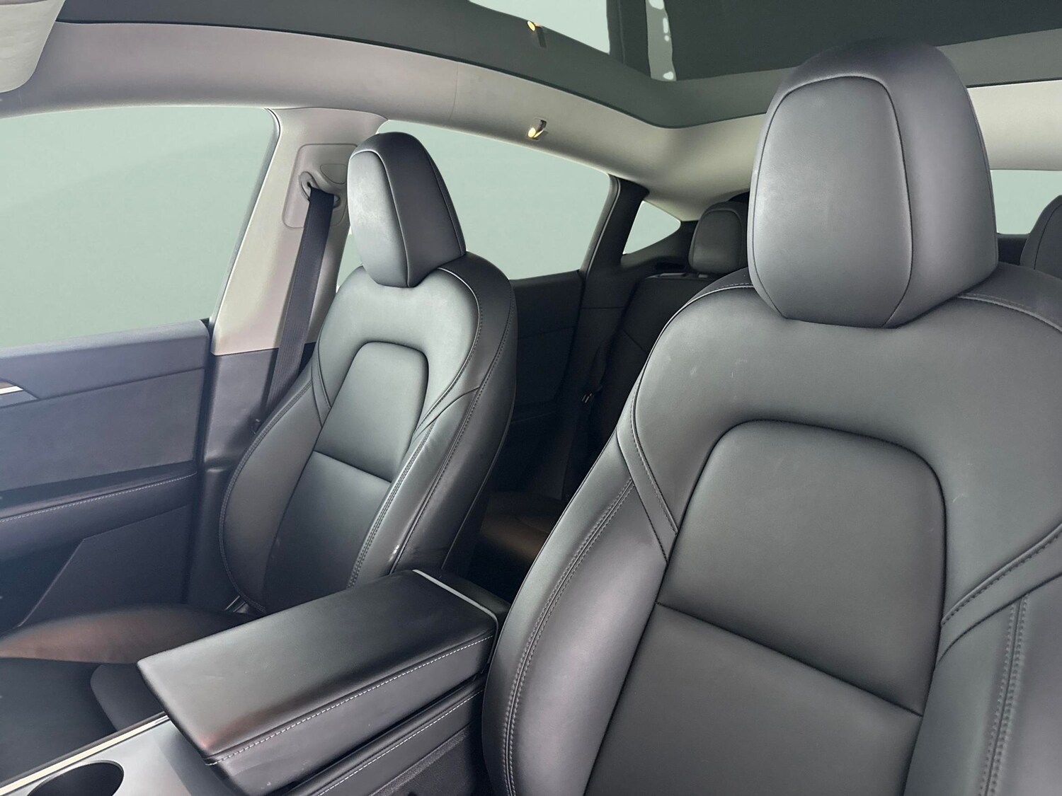 Used Tesla Model Y 2024 for sale - 77846131: Photo 7