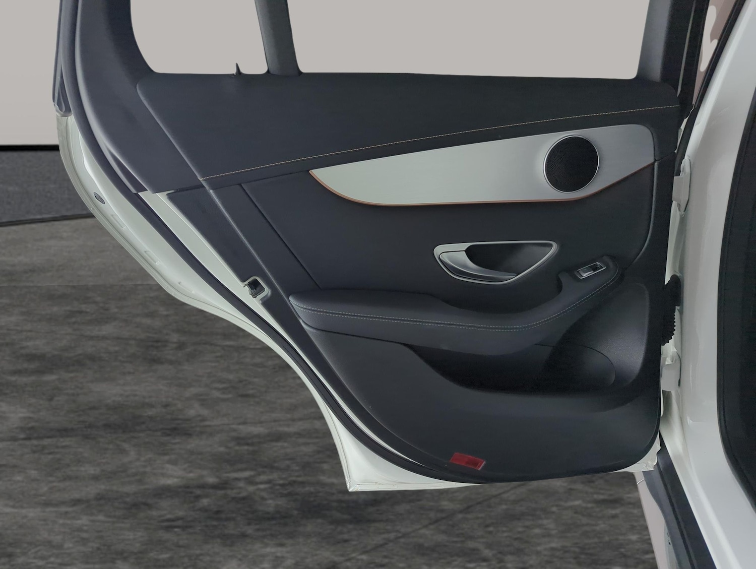 Used Mercedes-Benz EQC 2022 for sale - 77896630: Photo 31