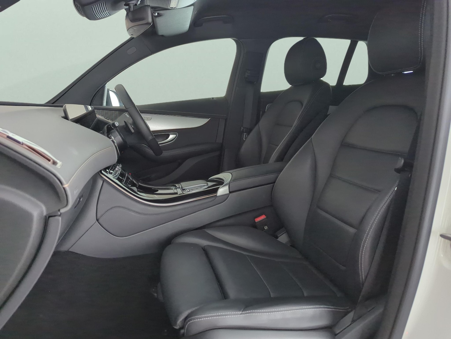 Used Mercedes-Benz EQC 2022 for sale - 77896630: Photo 4