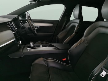 Used Volvo V90 2022 for sale - 77443158: Photo