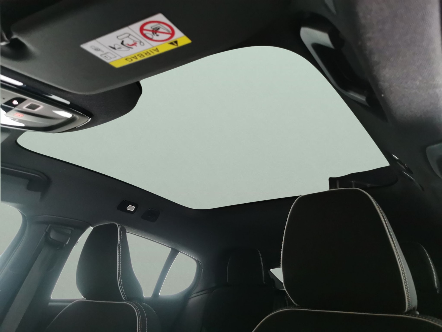 Used Volvo C40 2022 for sale - 77711072: Photo 5