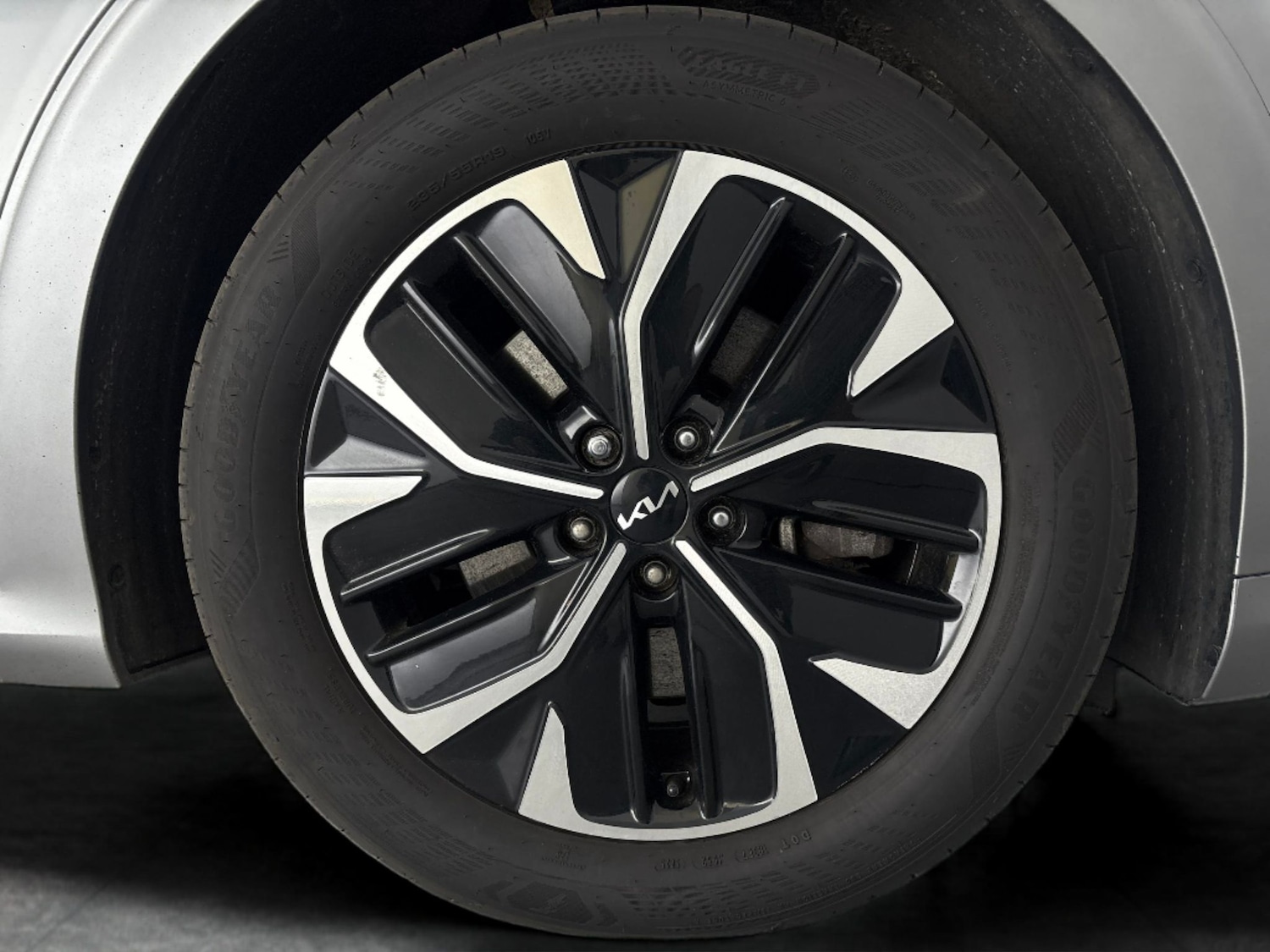 Used Kia EV6 2023 for sale - 78028363: Photo 31