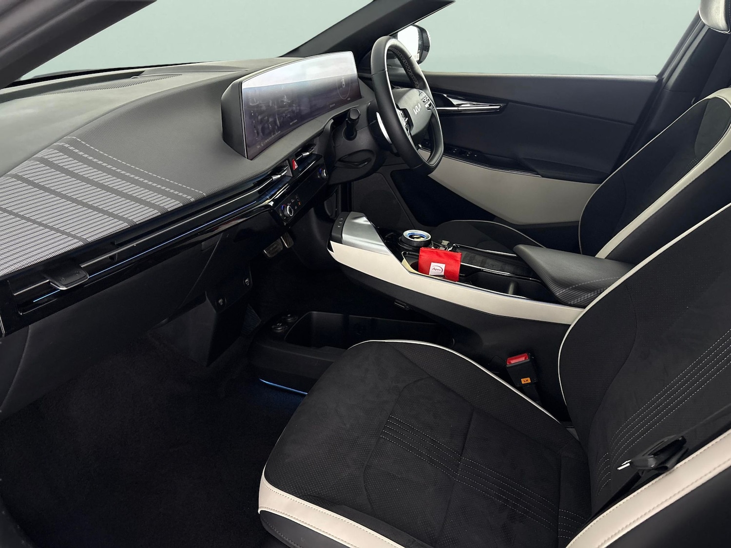 Used Kia EV6 2023 for sale - 78028363: Photo 4