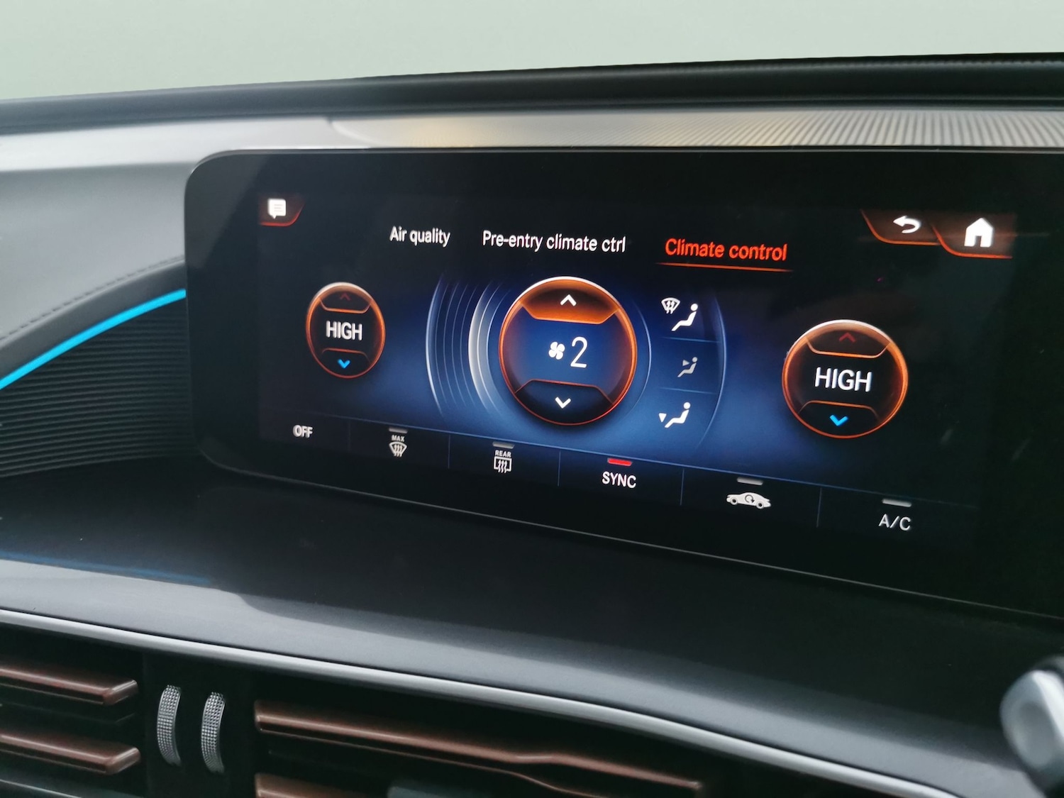 Used Mercedes-Benz EQC for sale - 77432372: Photo 22