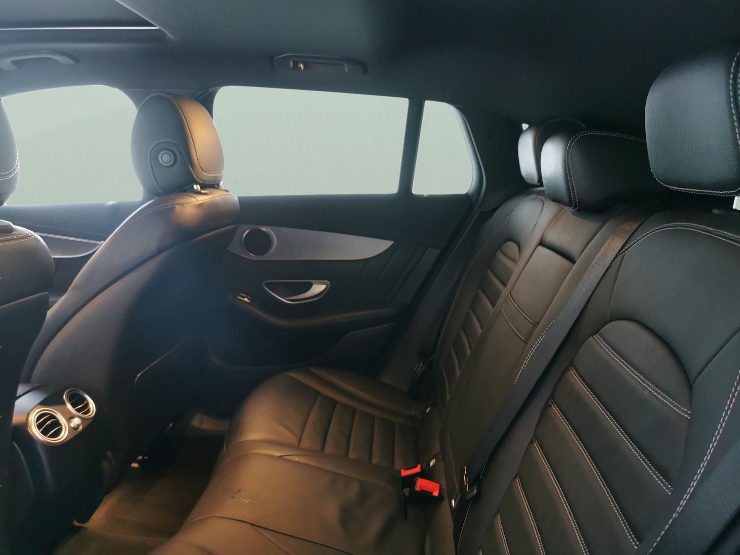 Used Mercedes-Benz EQC for sale - 77432372: Photo 28