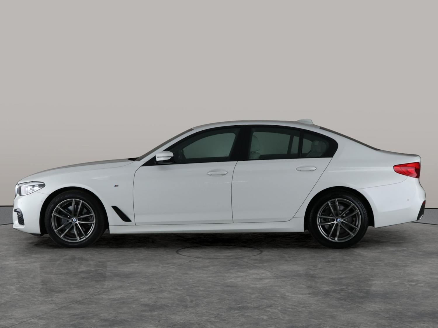 Used BMW 5 Series 2020 for sale - 76703995: Photo 13