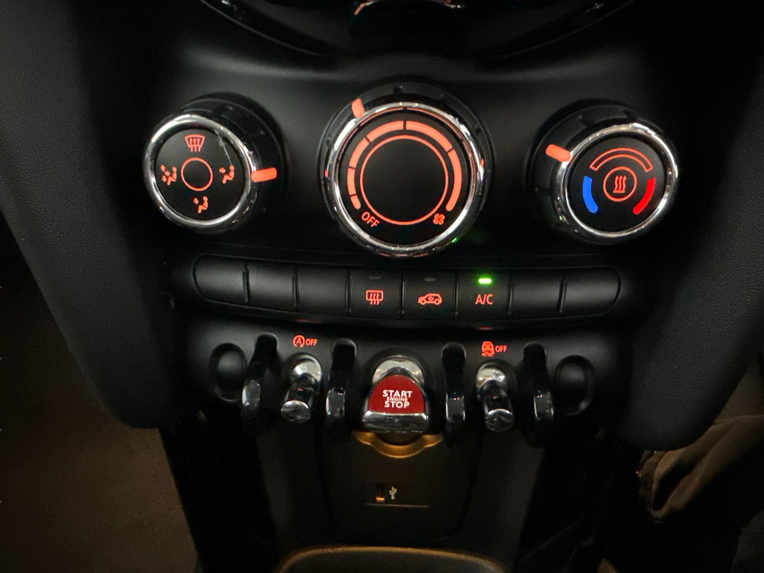 Used MINI Hatch 2021 for sale - 77760374: Photo 17