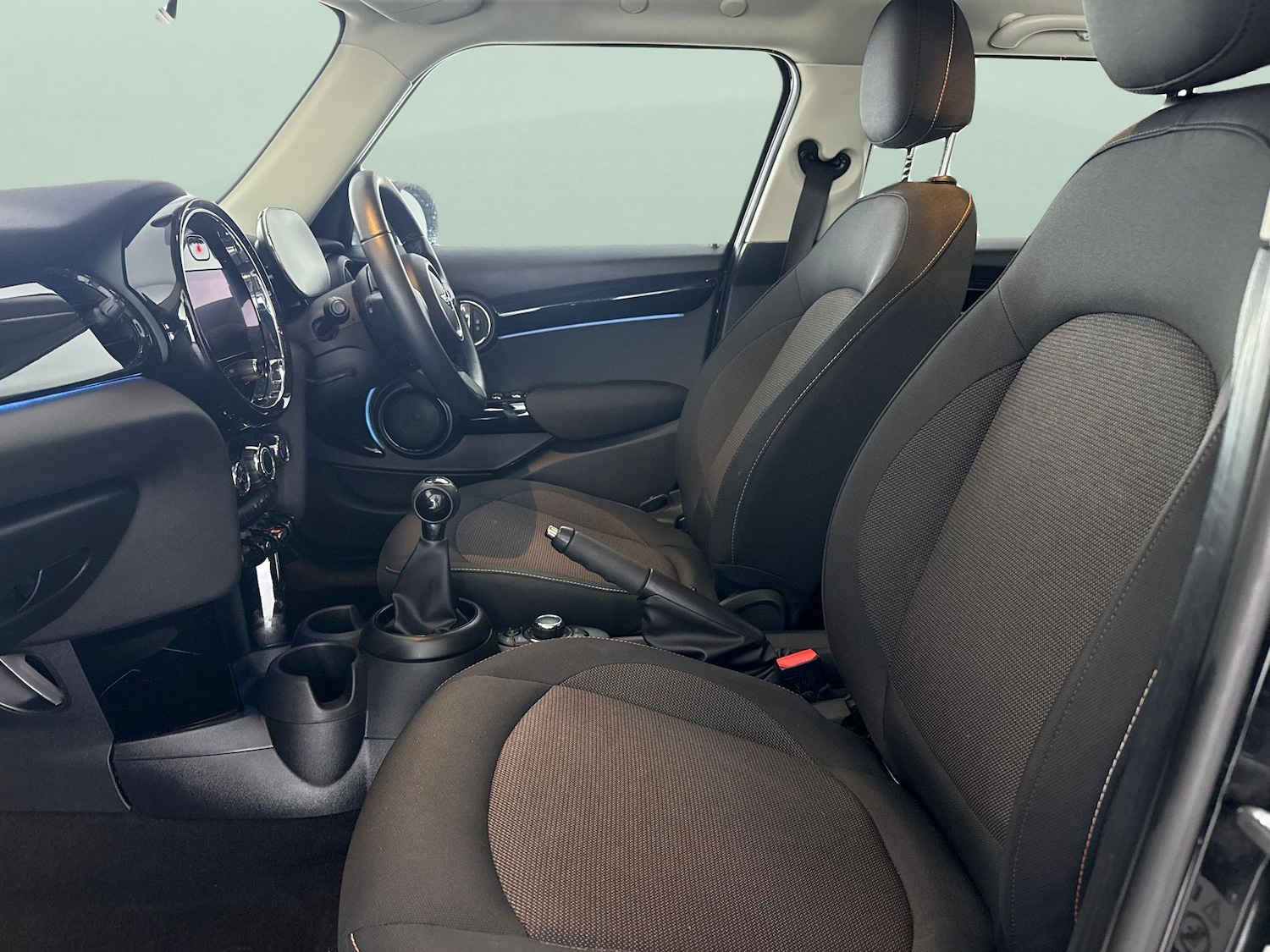 Used MINI Hatch 2021 for sale - 77760374: Photo 4