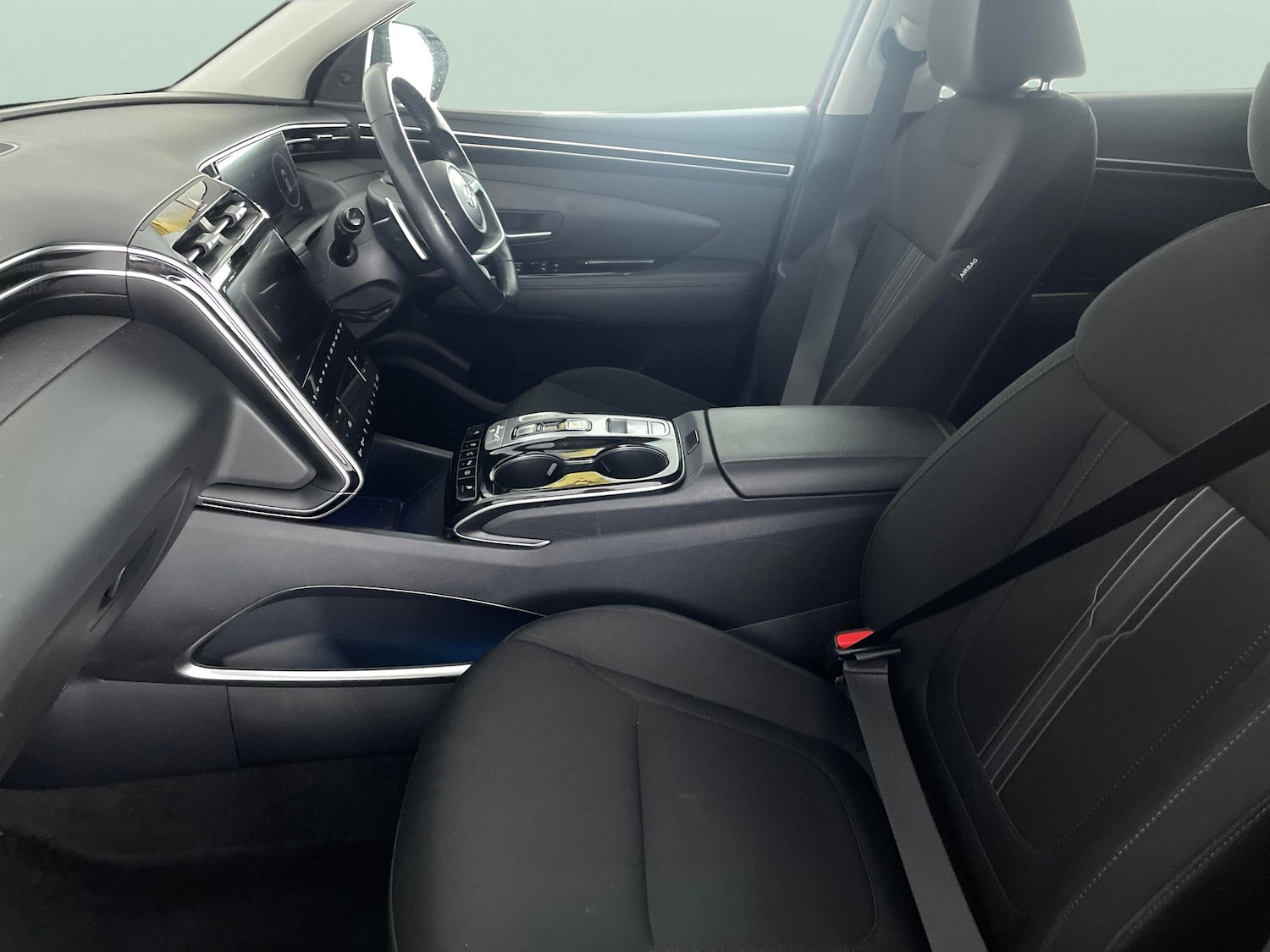 Used Hyundai TUCSON 2022 for sale - 76946607: Photo 4