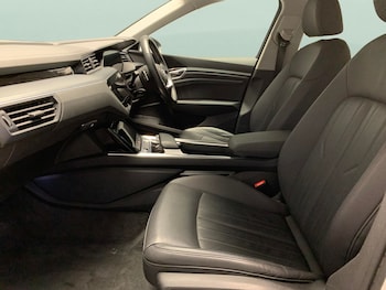 Used Audi e-tron 2021 for sale - 76980636: Photo