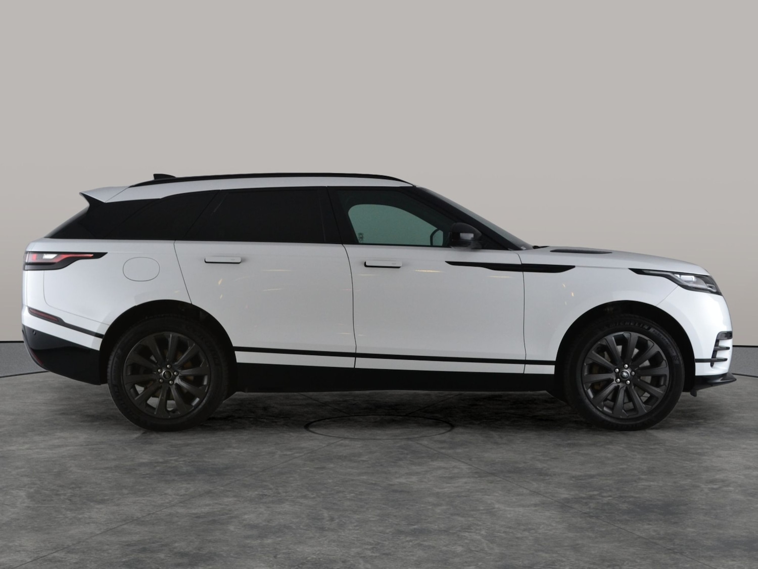 Used Land Rover Range Rover Velar 2023 for sale - 78178169: Photo 12