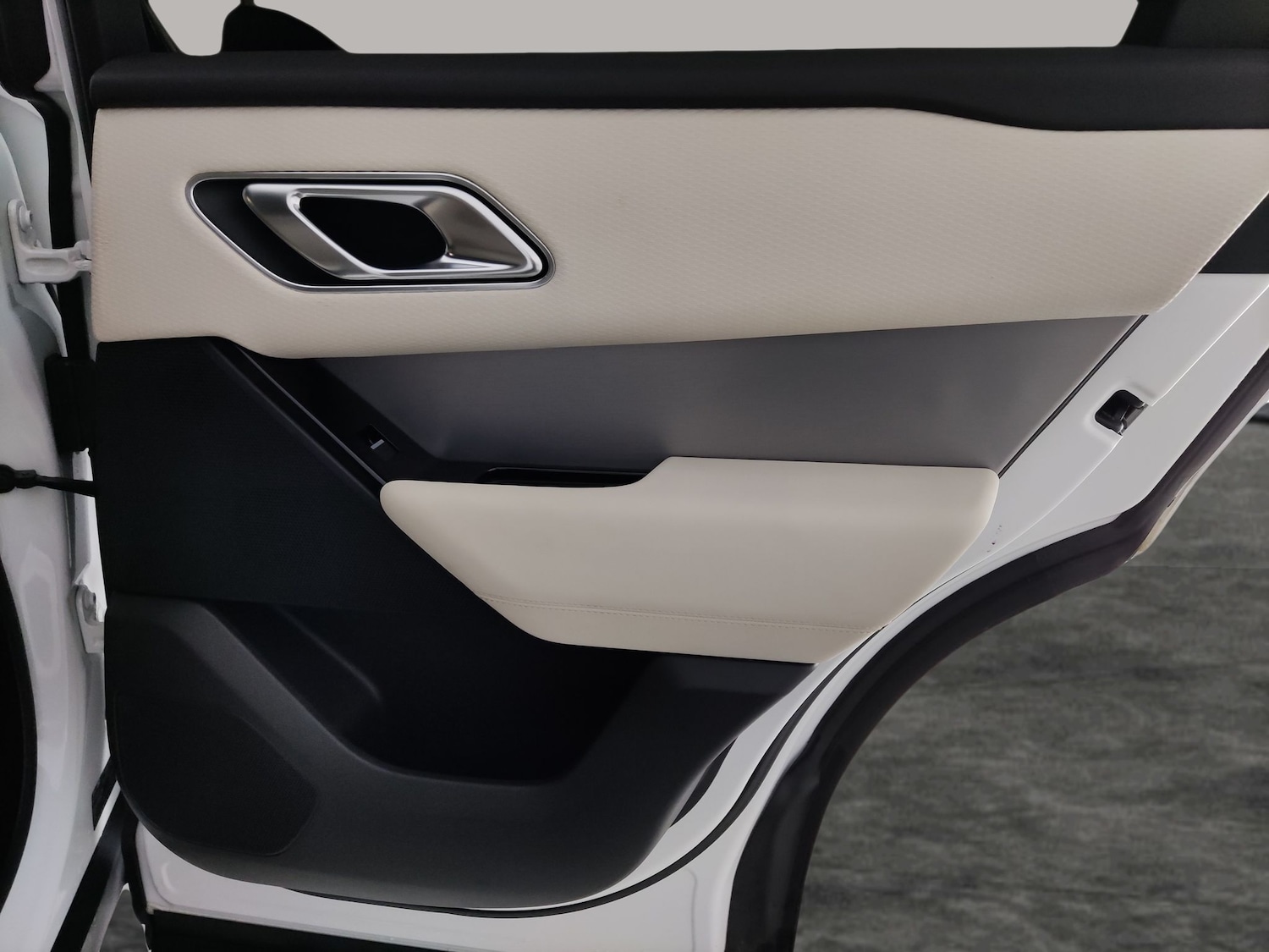 Used Land Rover Range Rover Velar 2023 for sale - 78178169: Photo 36