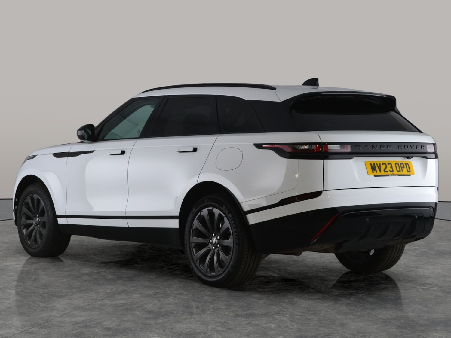 Used Land Rover Range Rover Velar 2023 for sale - 78178169: Photo 9